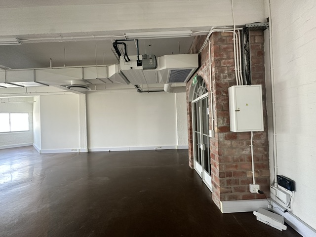 To Let Commercial Property for Rent in Woodstock Western Cape
